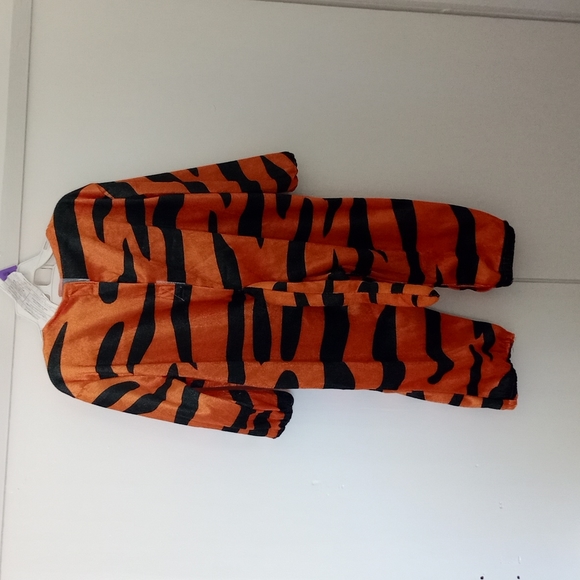 Tiger costume - Picture 2 of 4